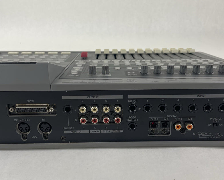 Roland VS-1680 24 bit Digital Studio Workstation Tested For Parts No Power Cord