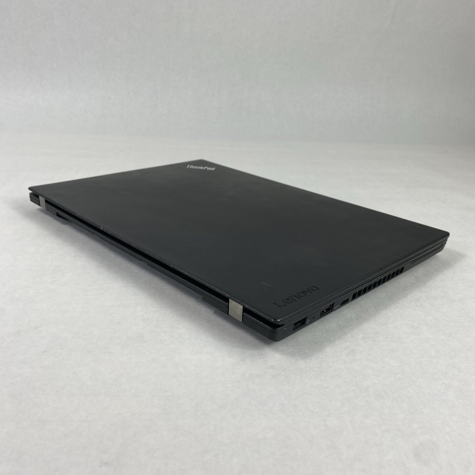 Lenovo ThinkPad T470 Core i5-7300U 2.60 GHz 8 GB RAM 14" No Battery No HDD No OS