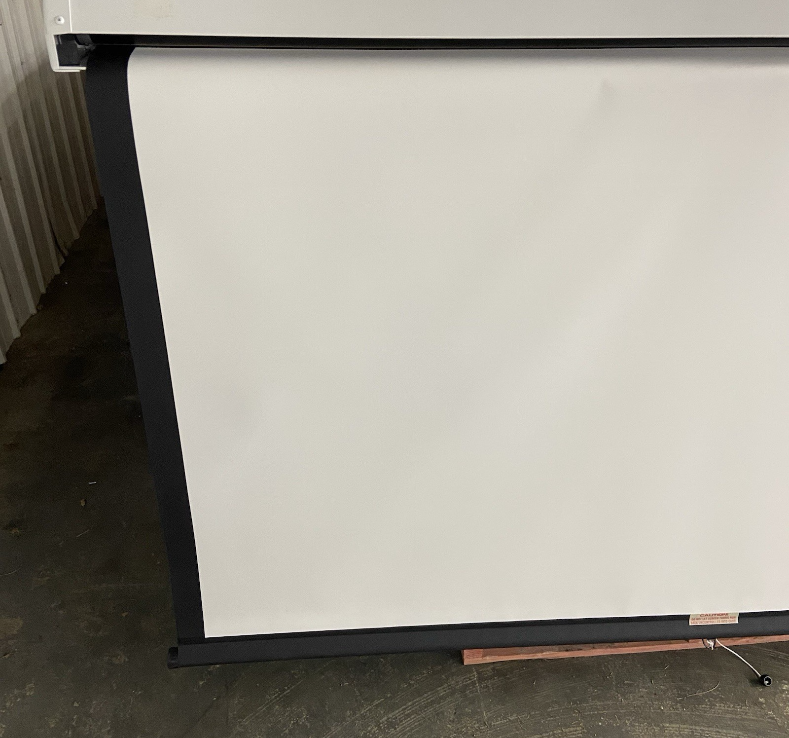 Da-Lite  Model C Manual Projection Screen 96" 16:10 - Tensioner Broken