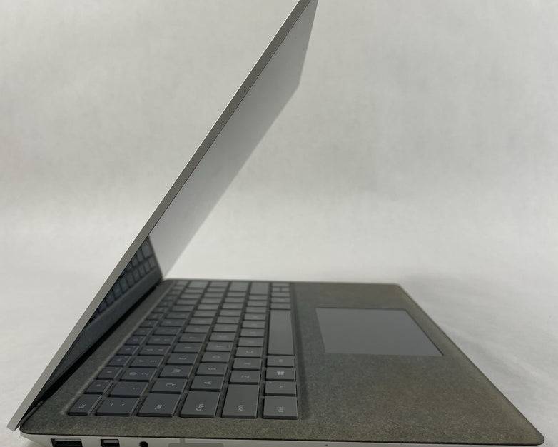 Microsoft Surface 13.3" i7-7660U 2.50 GHz 8 GB RAM 256GB SSD Win11 - READ