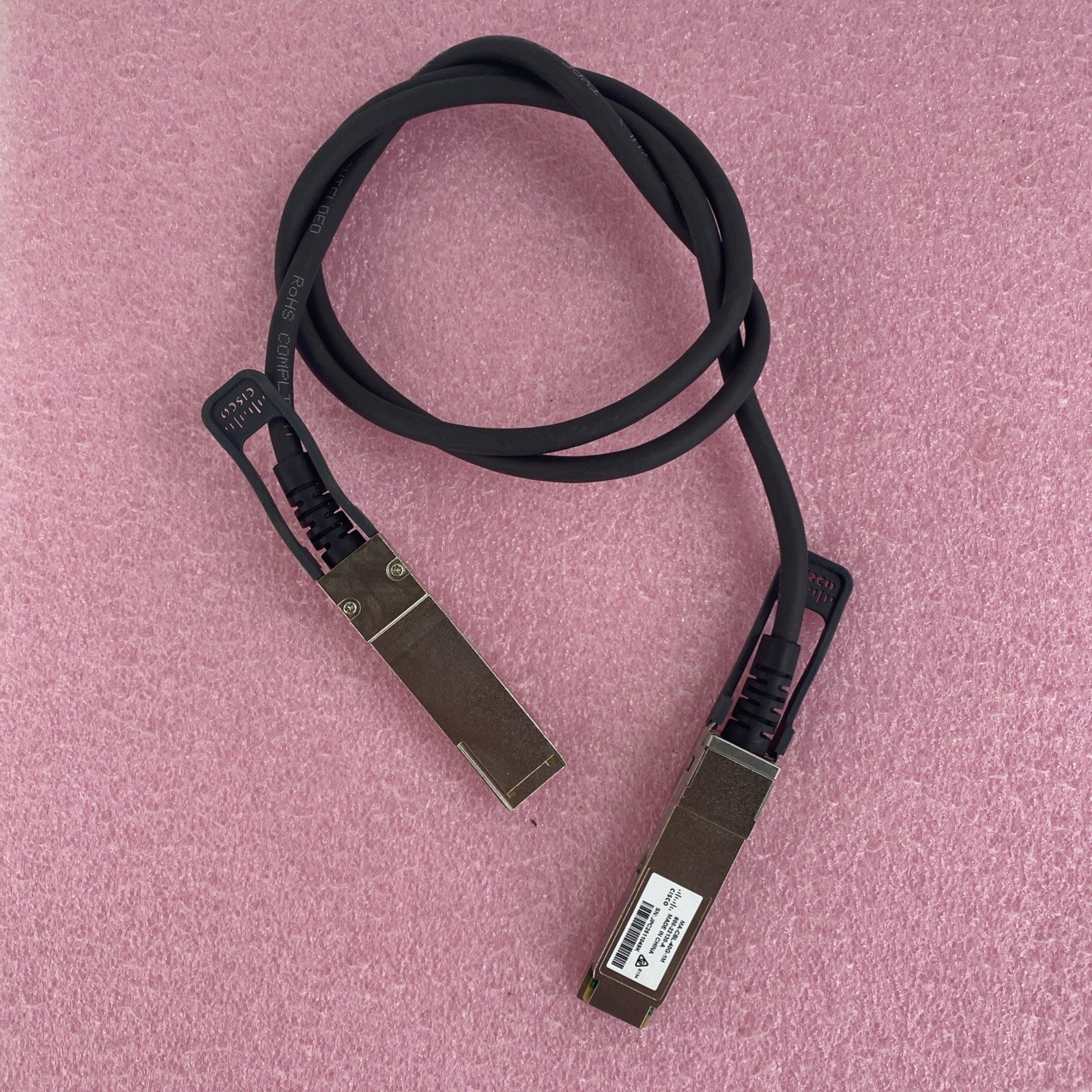 Cisco MA-CBL-40G-1M 600-22130-A Stacking Cable Lot of 32