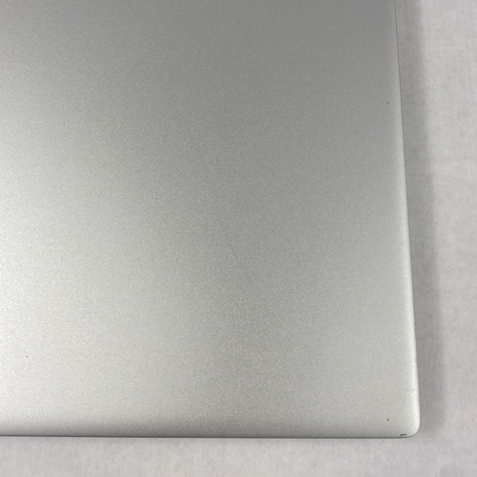 Dell Inspiron 15 7501 15.6" Touch i5-10300H 2.5GHz 16GB RAM No Battery No HDD/OS