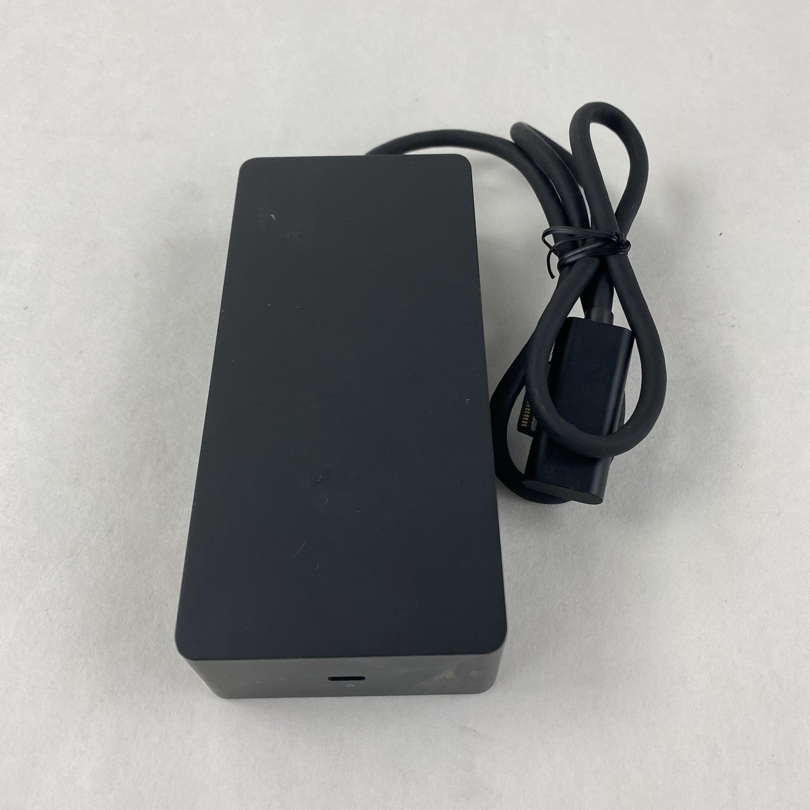Microsoft 1661 Docking Station for Microsoft Surface Pro Untested (Lot of 5)5