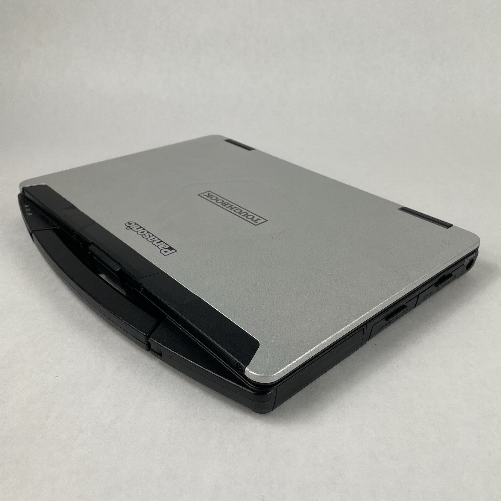Panasonic ToughBook CF-54 14" i5-7300U 2.60 GHz 8 GB RAM No SSD/OS/AC/Batt11