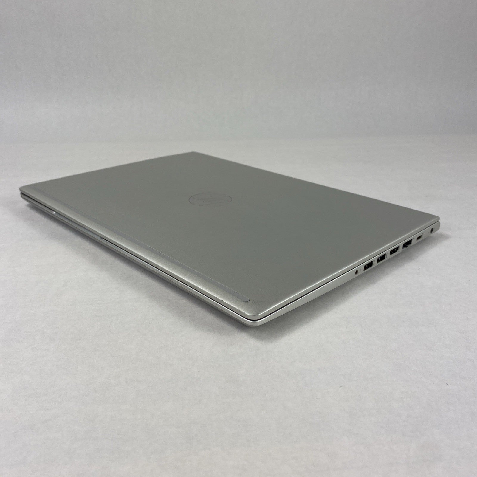 HP ProBook 450 G7 Core i5-10210U 1.60 GHz 8 GB RAM 15.6" No SSD No OS