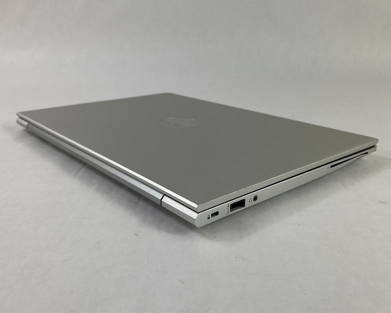 HP ProBook 630 G8 13.3" i7-1165G7 2.80 GHz 8 GB RAM No SSD No OS - Dinged Corner