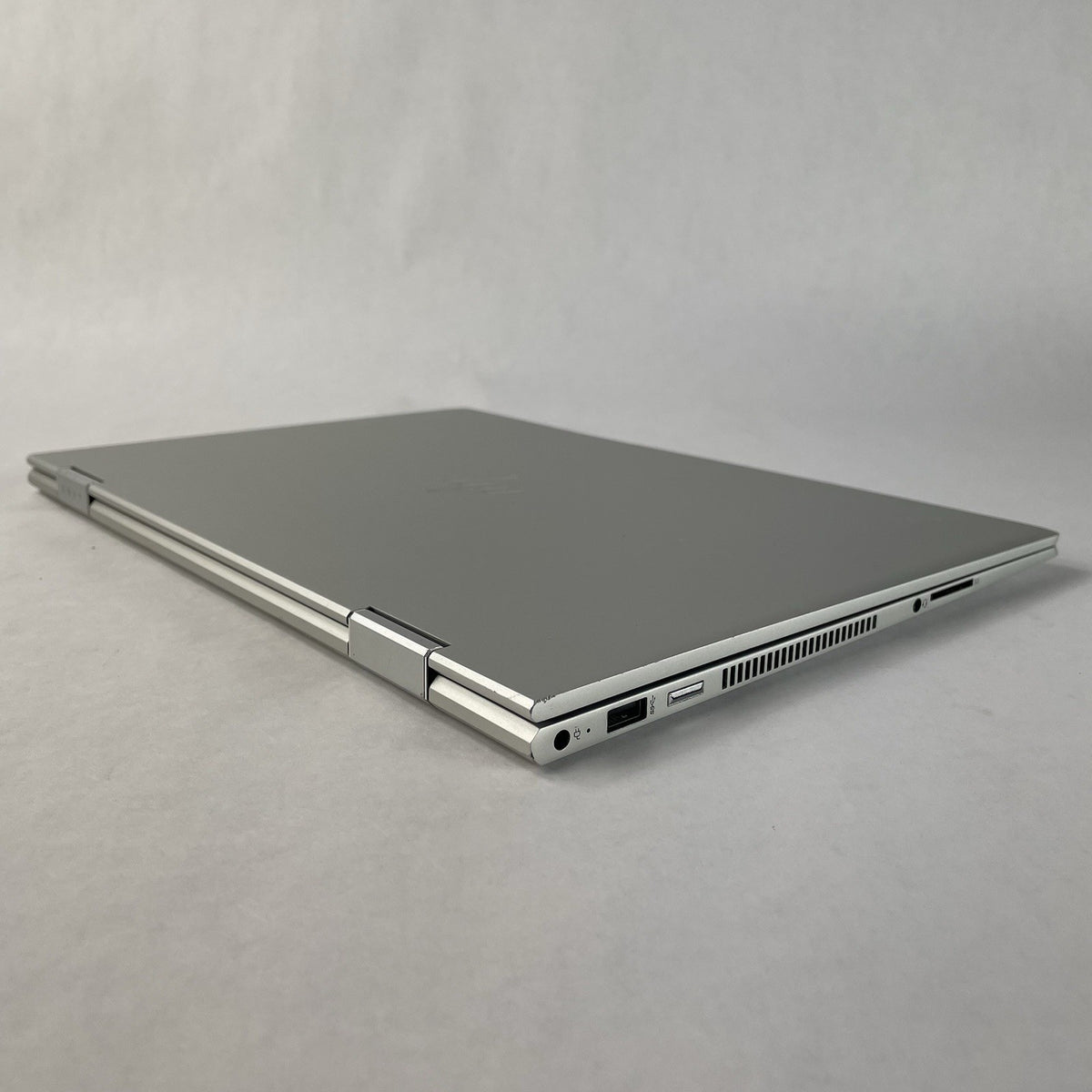 HP Envy x360 15.6" i7-8565U 1.80 GHz 8 GB RAM No SSD/OS/AC - DIMM11
