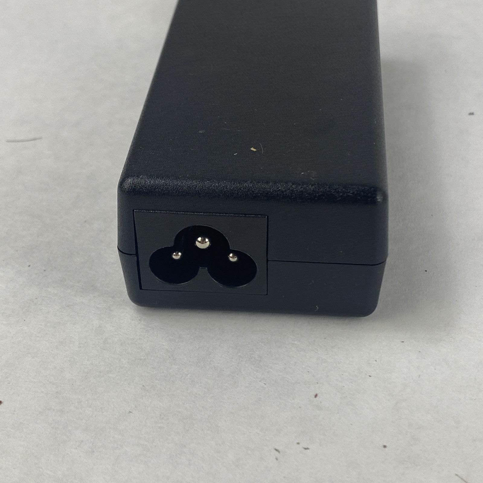 Dell LA65NS2-01 65W AC Adapter No Power Cord Lot of 85