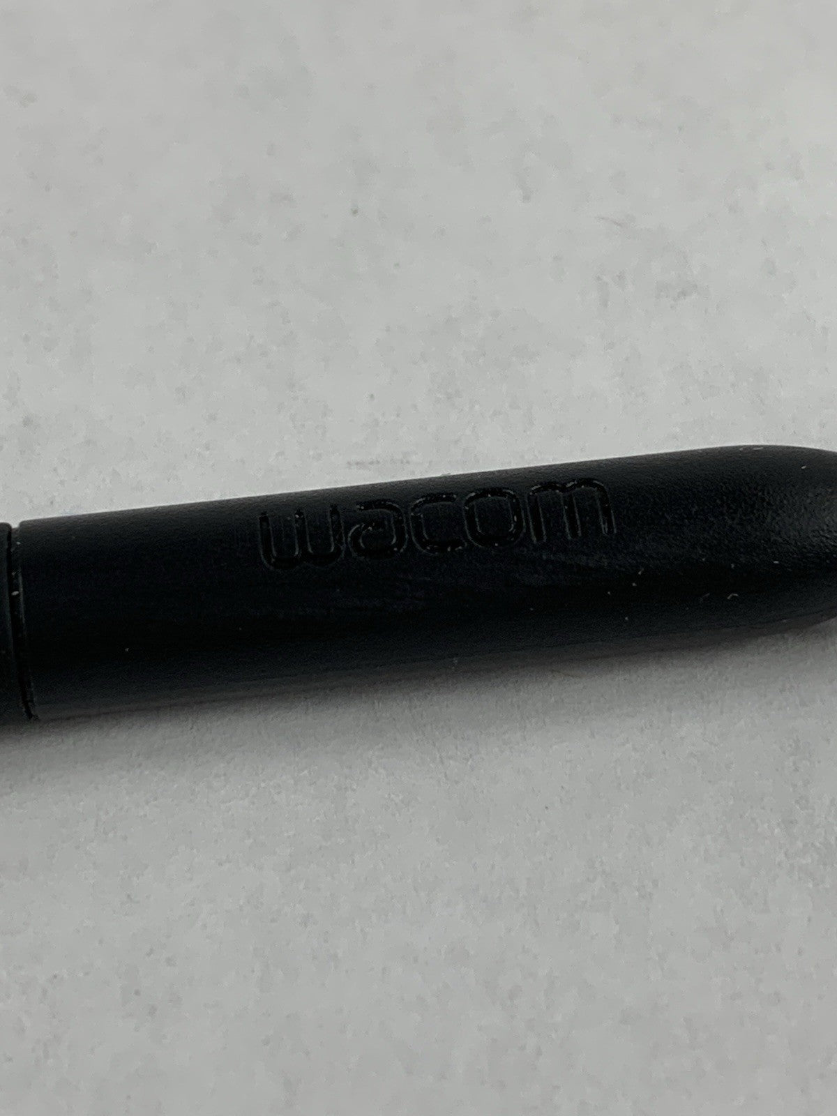 Wacom DTU-1141B 10.1" FHD Digitizer Interactive Pen Display Drawing Tablet9