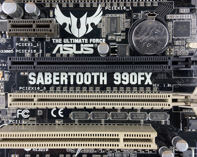 ASUS Sabertooth 990FX Motherboard AMD FX 8120 3.1GHz 16GB RAM w/IO