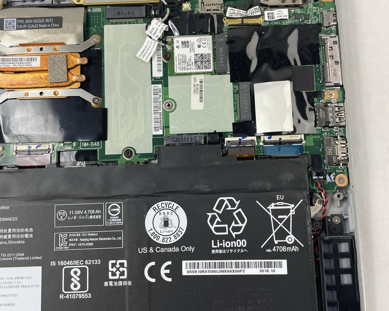 Lenovo ThinkPad X1 Carbon G6 14" i7-8650U 1.90 GHz 16 GB RAM No SSD/OS/AC