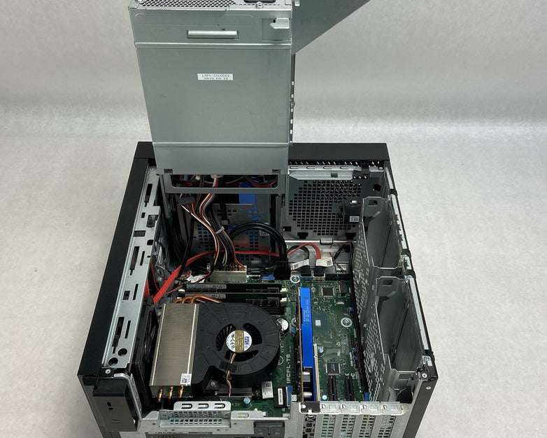 Dell Precison 3630 Tower Intel Core i7-8700K 3.7GHz 16GB RAM WX3100 No HDD/OS