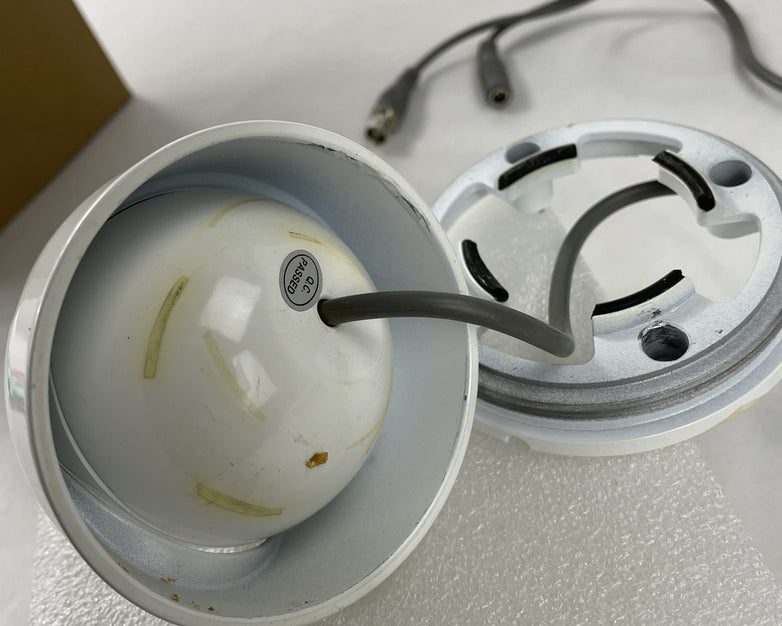 CMIP1042W-28MA IP 4MP 2.8mm Fixed Lens Built-in Mic Turret Camera White Untested