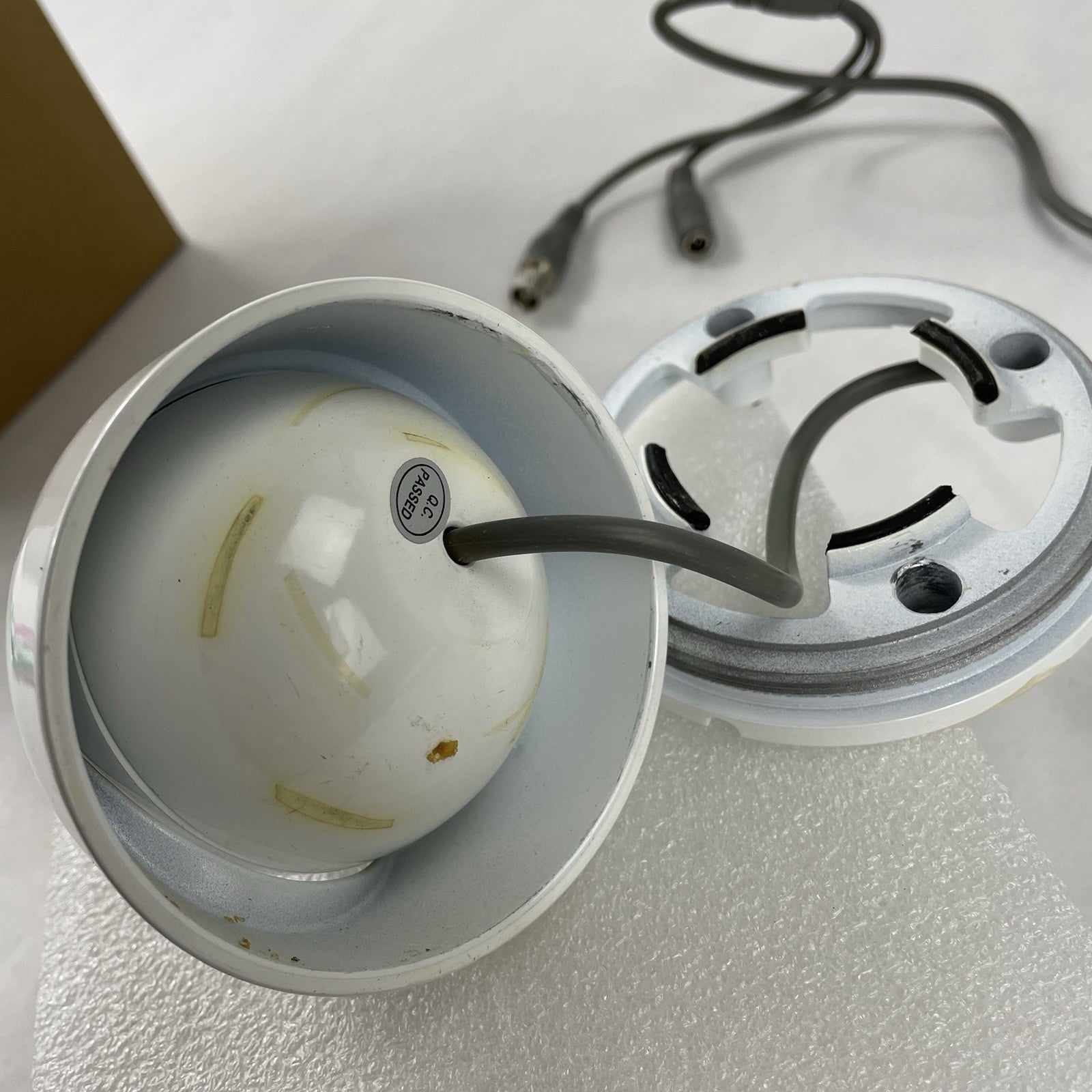 CMIP1042W-28MA IP 4MP 2.8mm Fixed Lens Built-in Mic Turret Camera White Untested