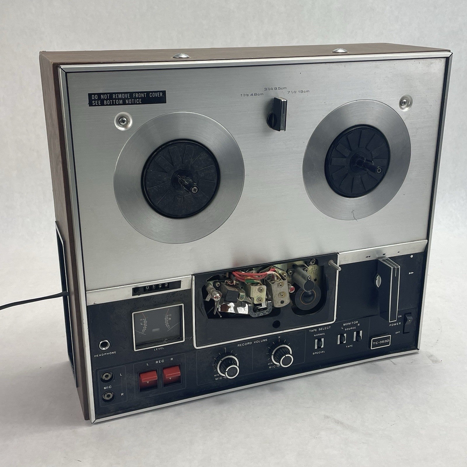 Sony TC-353D Reel to Reel Tape Recorder for Parts or Repair0