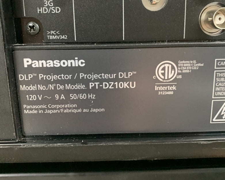 Panasonic PT-DZ10KU WUXGA DLP Lamp Projector 172 Lamp Hours - No Lens No Remote