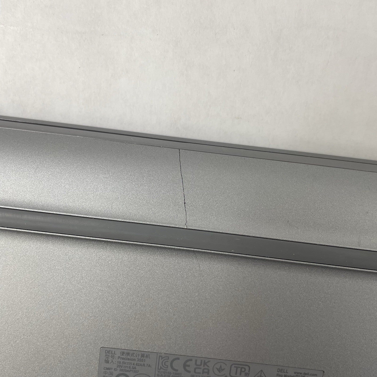 Dell Precision 3551 15.6" i5-10400H 2.6GHz 8GB RAM No SSD/OS/AC/Batt- Bad Bottom18