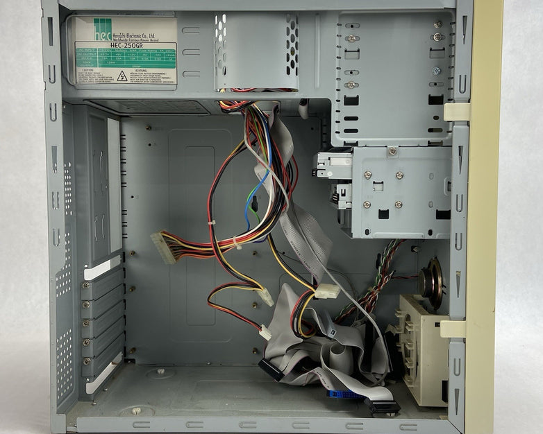 Vintage Unbranded Mid Tower Computer Case HEC HEC-250GR 250W ATX PSU
