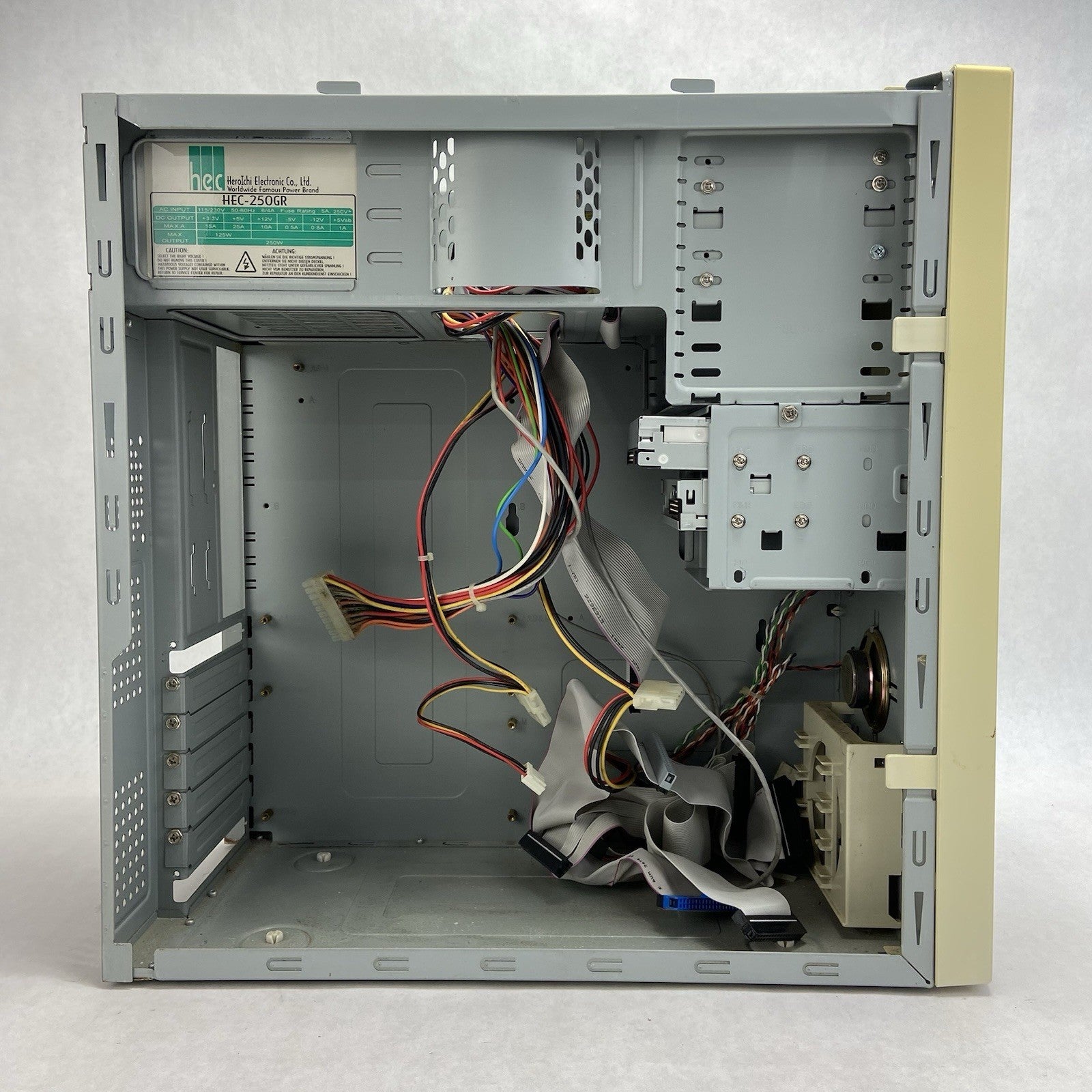 Vintage Unbranded Mid Tower Computer Case HEC HEC-250GR 250W ATX PSU8
