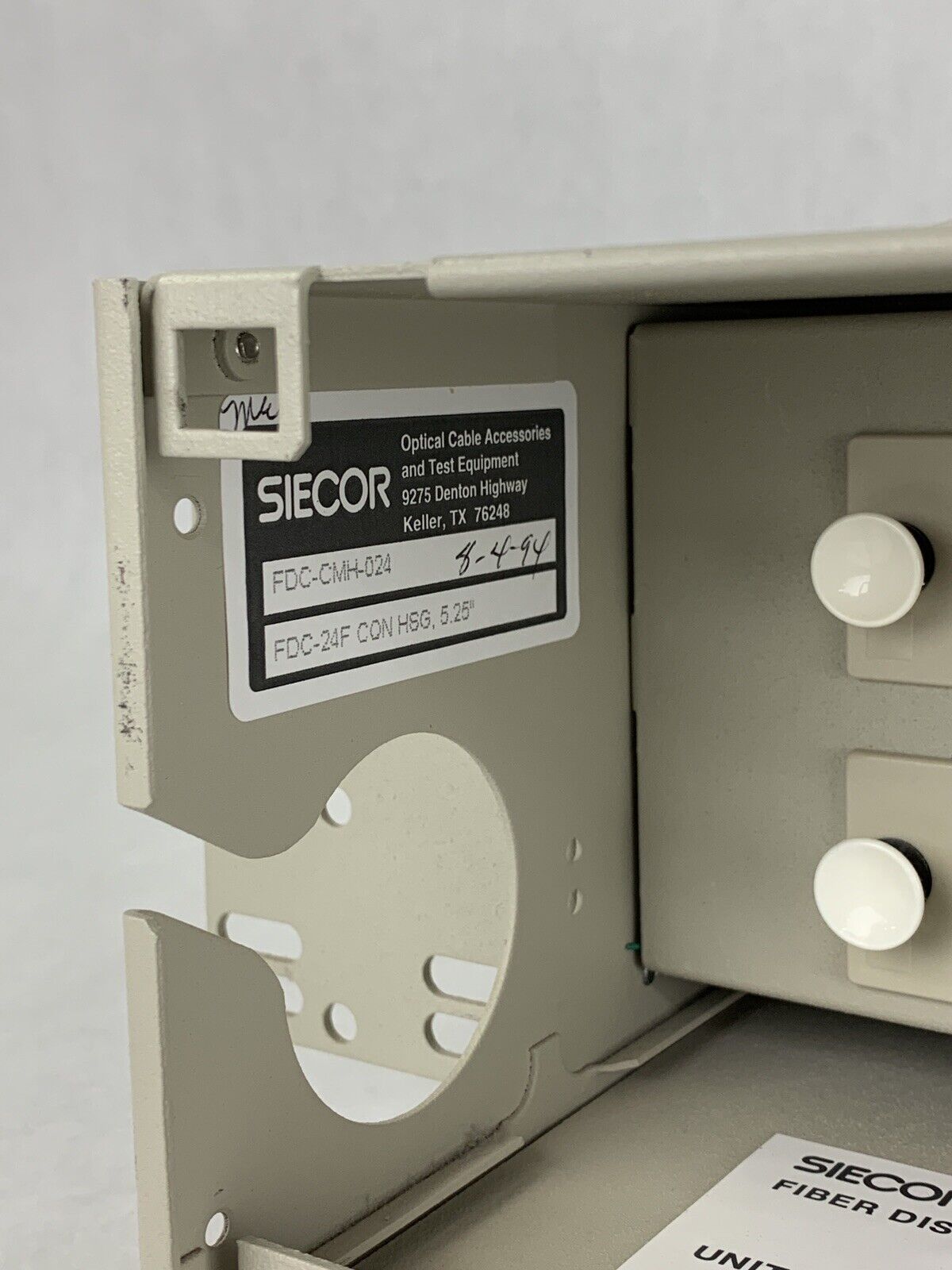 Siecor FDC-CMH-024 Rack Mount Jumper Storage Fiber Cabinet w/ Rack Ears