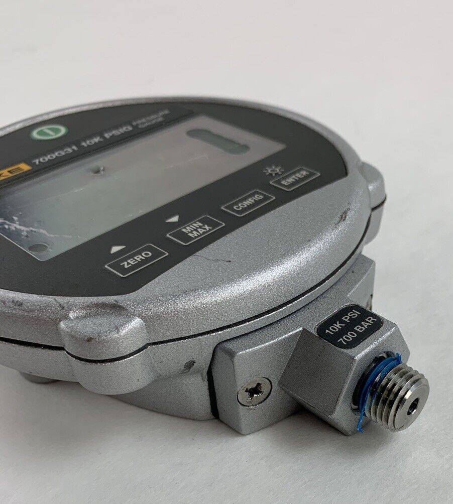 Fluke 700G31 10K PSIG Pressure Gauge Calibrator Cracked Screen Untested