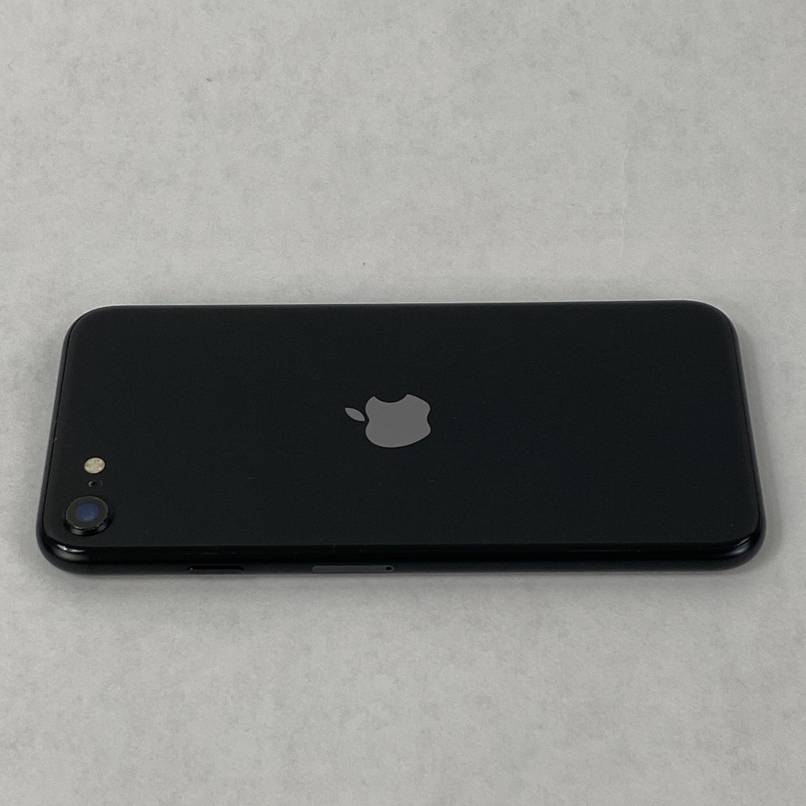 Apple iPhone SE 2nd Gen A2275 128GB Unlocked 4.7" Black IOS 26.0.115