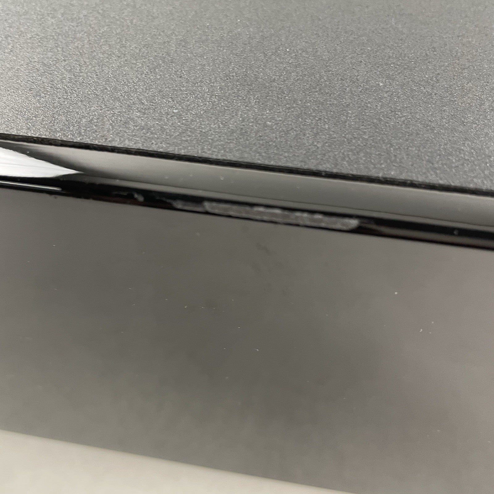 ZVOX 580 Sound Bar Sound Base Cabinet Box Subwoofer Sound System TV Platform Blk