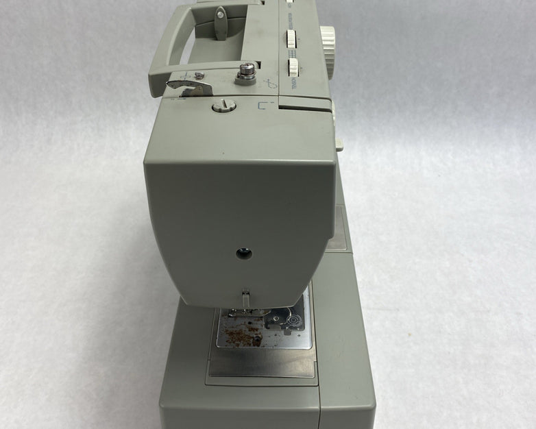 Singer 4452 Heavy Duty Sewing Machine With Pedal - For Parts or Repair