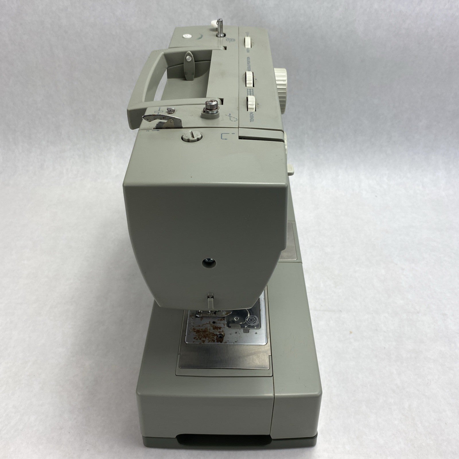 Singer 4452 Heavy Duty Sewing Machine With Pedal - For Parts or Repair7