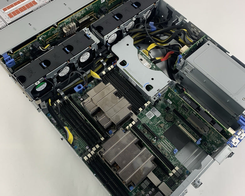 Dell EMC PowerEdge R540 Server 2x Silver 4114 2.10 GHz 64 GB RAM No HDD No OS