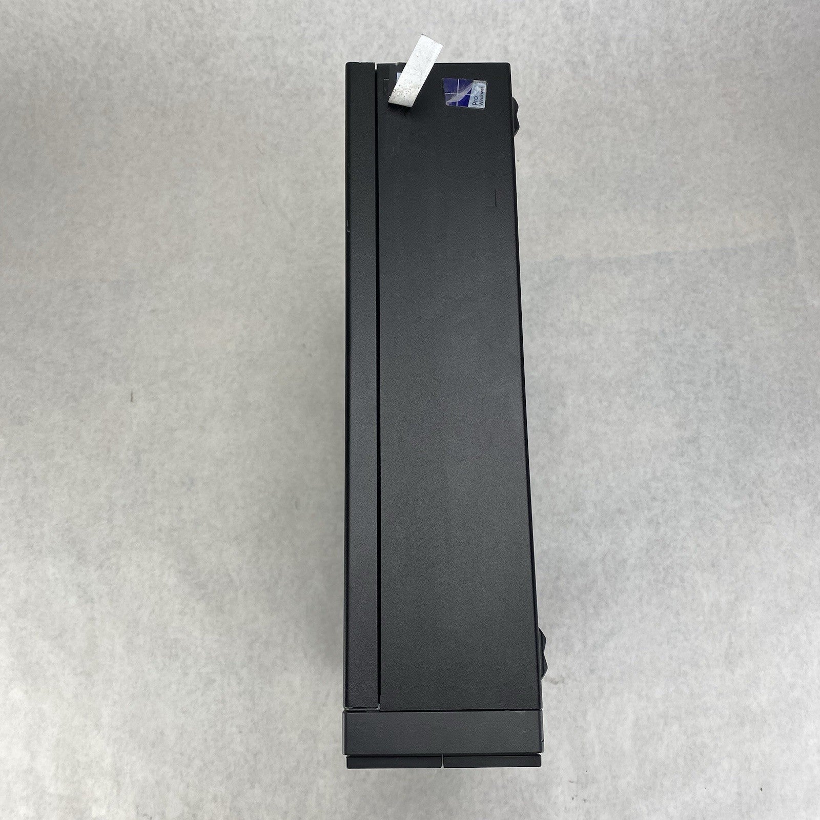 Lenovo ThinkCentre M900 SFF Intel Core i5-6500 3.2GHz 8GB RAM No HDD No OS