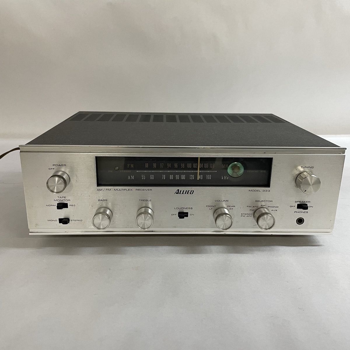 Allied 333 Tube Receiver Tested and Working1