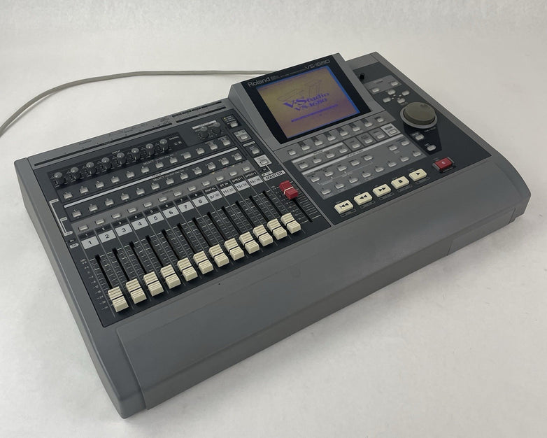 Roland VS-1680 24 bit Digital Studio Workstation Tested For Parts No Power Cord