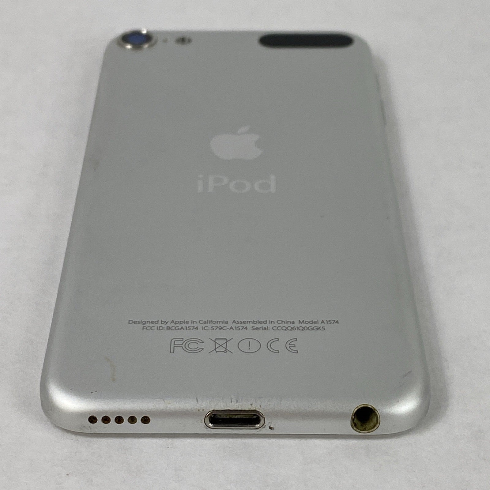 Apple iPod Touch 6th Gen A1574 16GB 4" Silver IOS 12.5.714