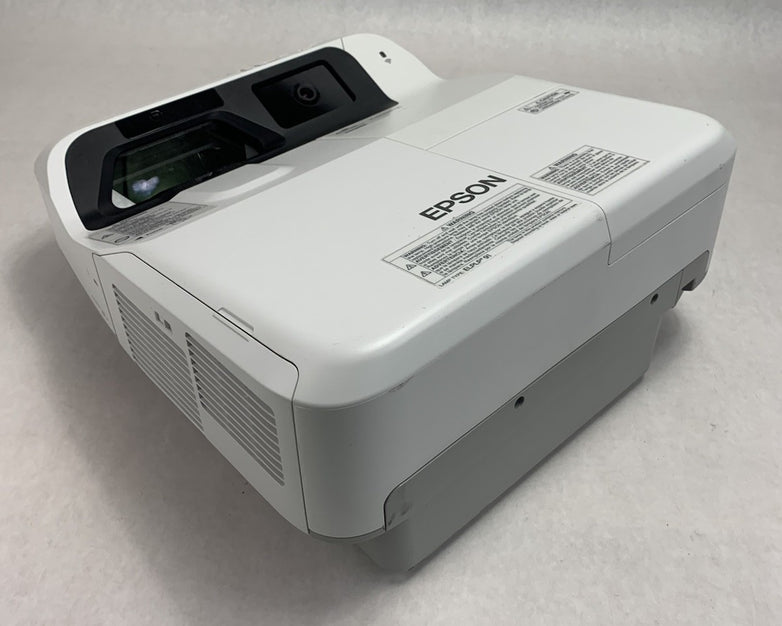 Epson PowerLite 695Wi H740A LCD Lamp Projector 1378 Lamp Hours - No Remote