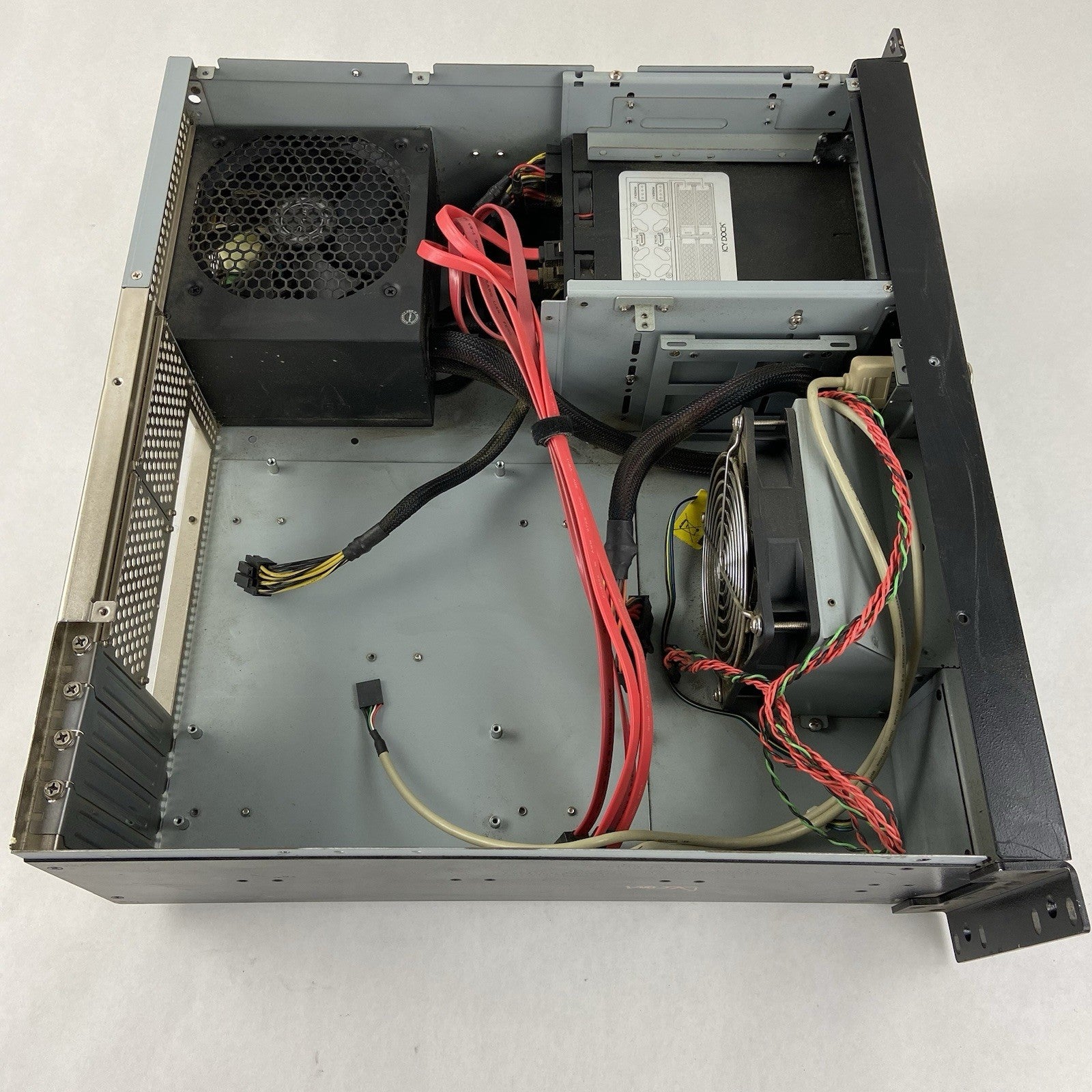 General Technics 3U Server Chasis Antec EA-650 Platinum 80 Plus8