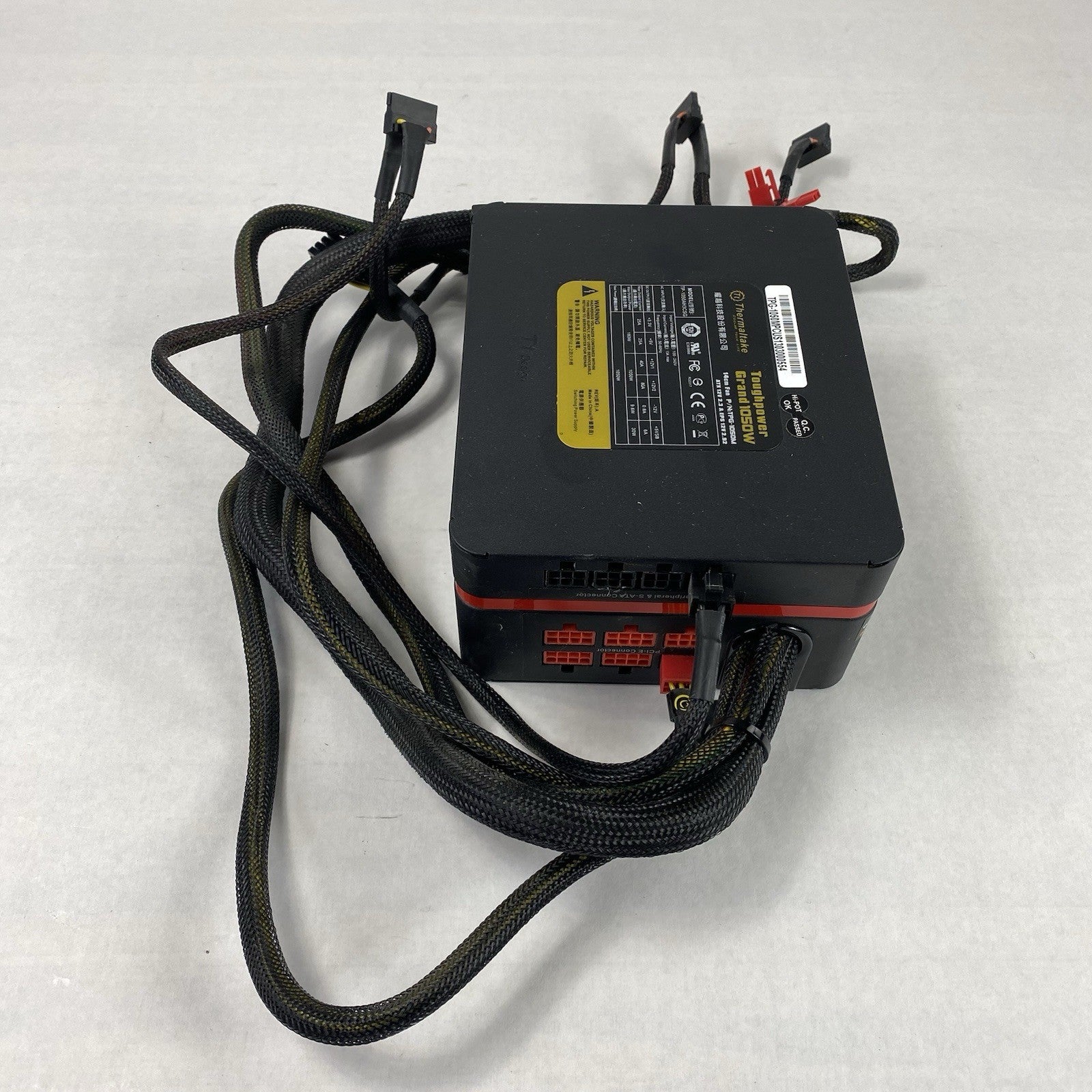 Thermaltake TP-1050AH3CSG TPG-1050M Toughpower Grand 1050W Power Supply Tested