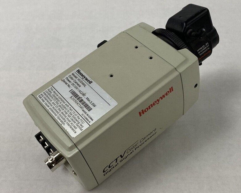 Honeywell HCC484L AC24V CCTV Color Camera 1/3" 2.8-8mm Lens For Parts or Repair