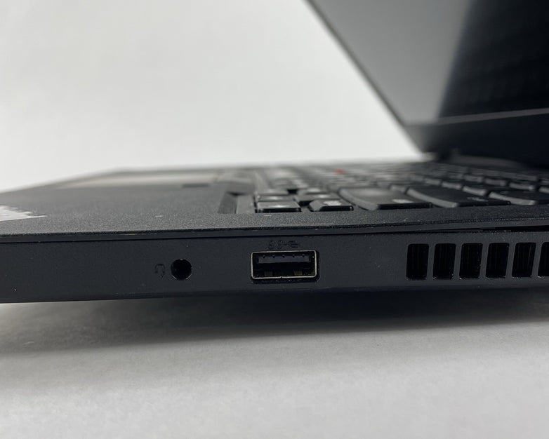 Lenovo ThinkPad L490 14" i5-8250U 1.60 GHz 8 GB RAM No SSD/OS/AC