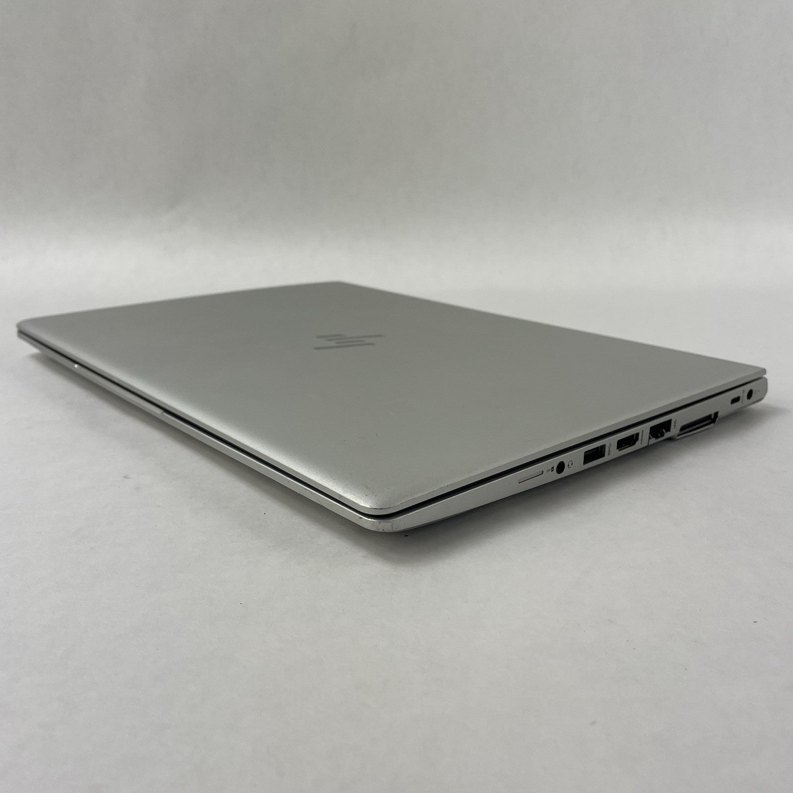 HP mt44 Client 14" AMD Ryzen 3 Pro 2300U 2.00 GHz 8 GB RAM No SSD/AC/OS/Batt10