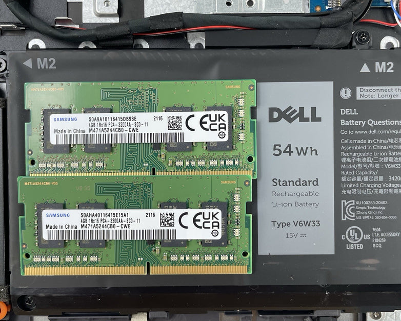 Dell Inspiron 15 5510 15.6" i5-11320H 3.20 GHz 8 GB RAM No SSD/OS/AC