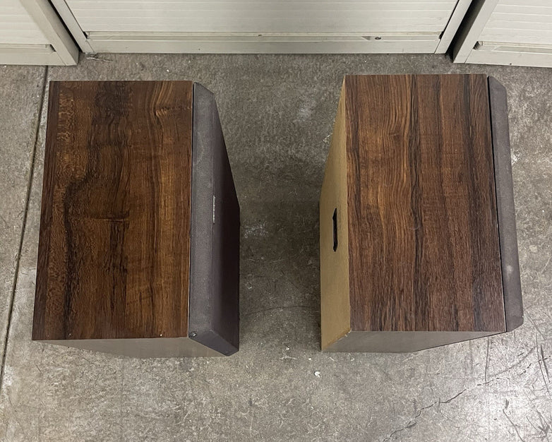 Dual Sony SS-U570 Floor Speakers