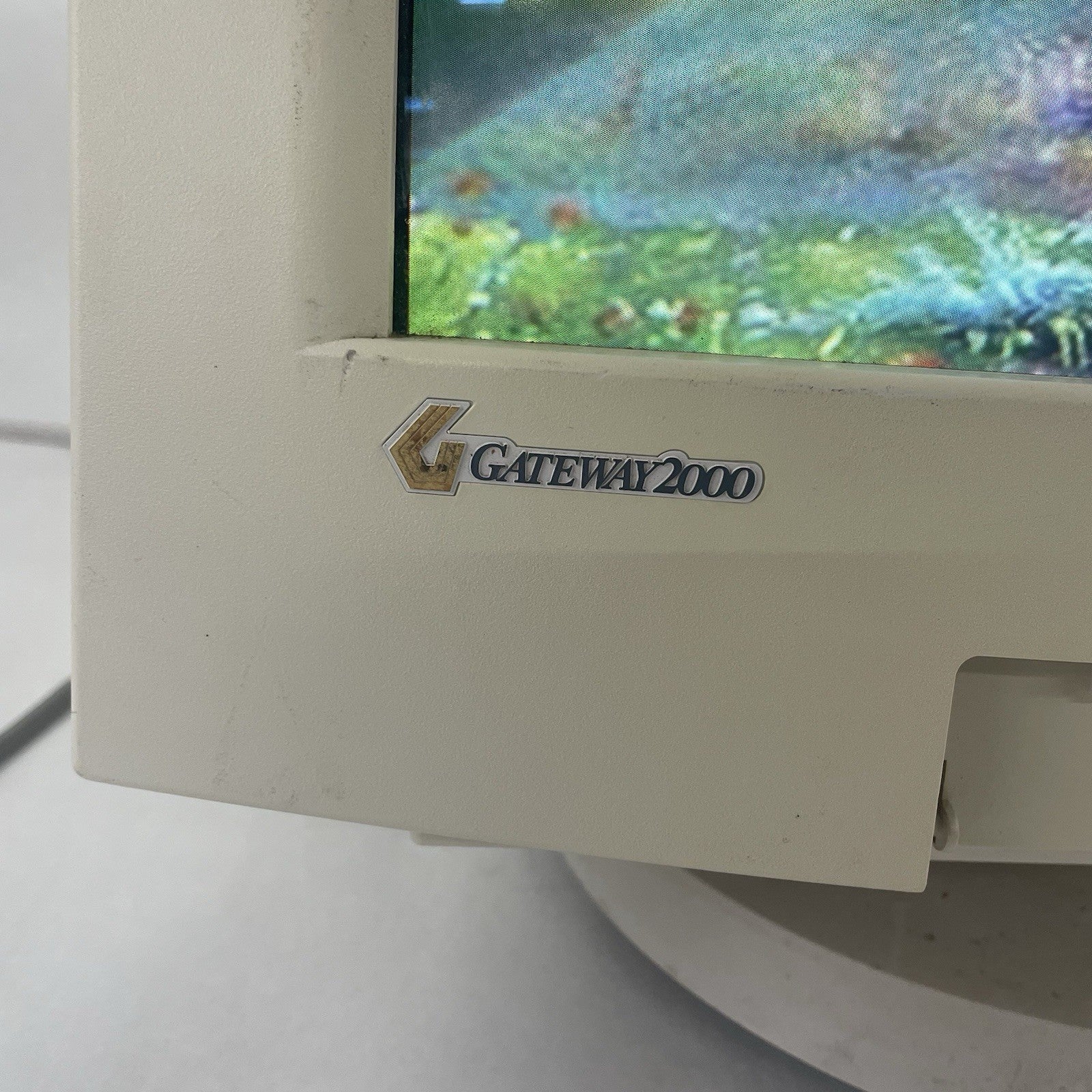 Gateway EV700-7000965 YE0711-01 16" CRT VGA  Tested No Power Cord2