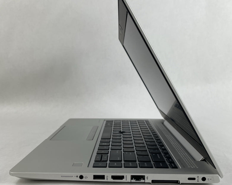 HP mt45 14" Ryzen 3 Pro 3300U 2.10 GHz 8 GB RAM No SSD/OS/AC - Tilted Key
