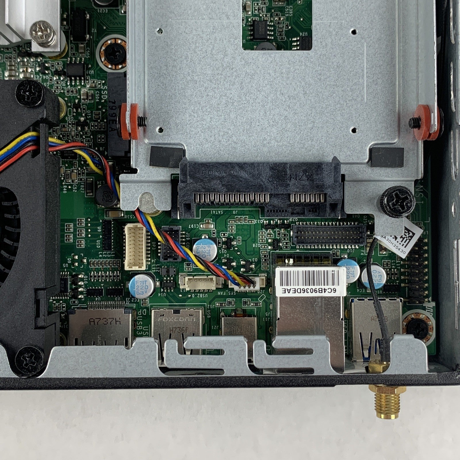 Lenovo ThinkCentre M600 Micro Pentium J3710 1.6 GHz 8 GB RAM No HDD No OS No AC