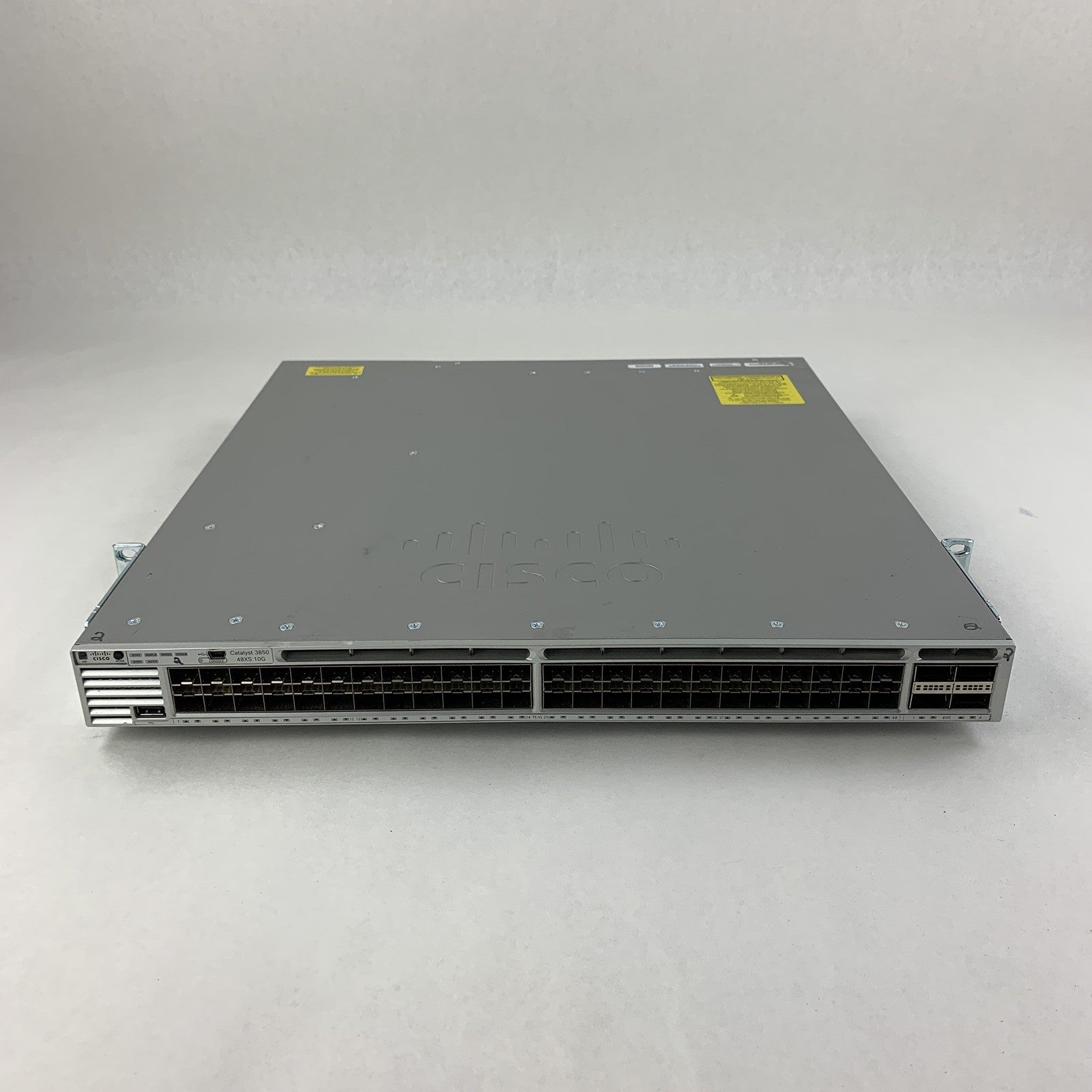 Cisco WS-C3850-48XS-E 48 Port 10G SFP+ Fiber Switch Tested Reset