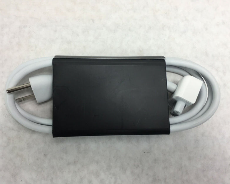 Lot of 2  OEM Apple (Longwell)  E344535  LS-7A  2.5A 125V  6Ft  AC Power Cord