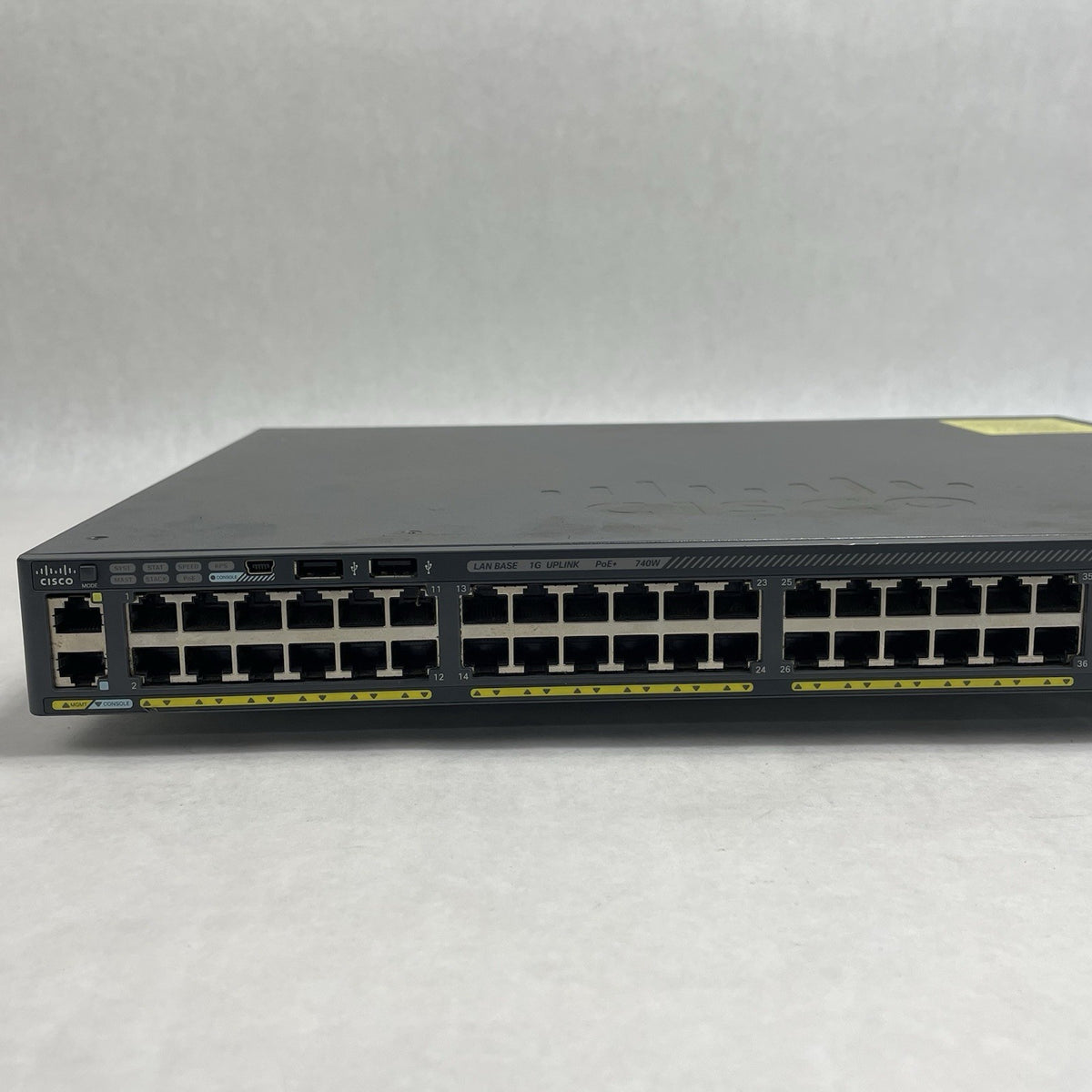 Cisco WS-C2960X-48FPS-L  V07 48 port GIG POE+ Switch Tested & Reset No Rack Ears2