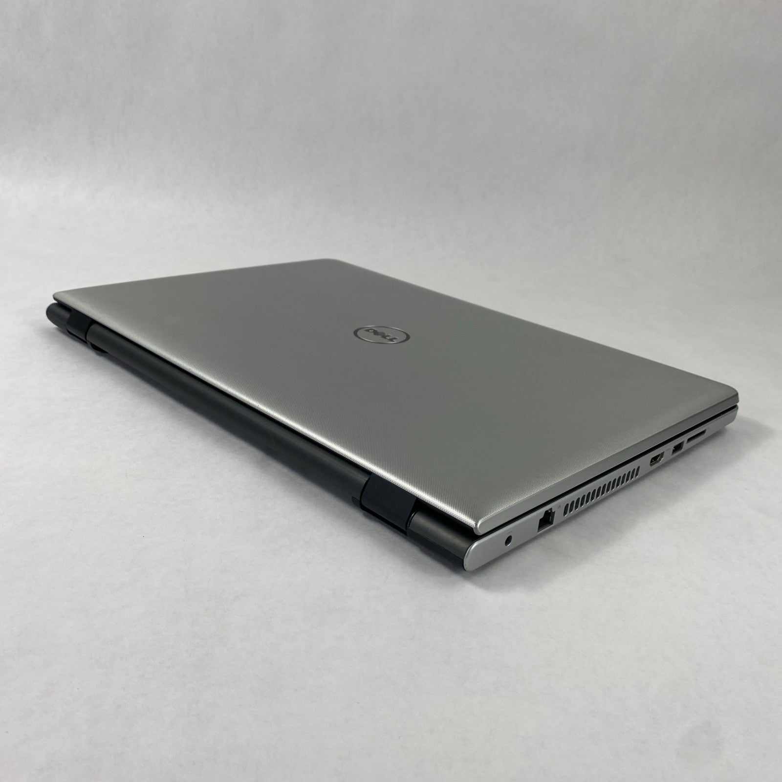 Dell Inspiron 5759 Core i5-6200U 2.3GHz 8GB RAM 17.3" No Battery No HDD No OS