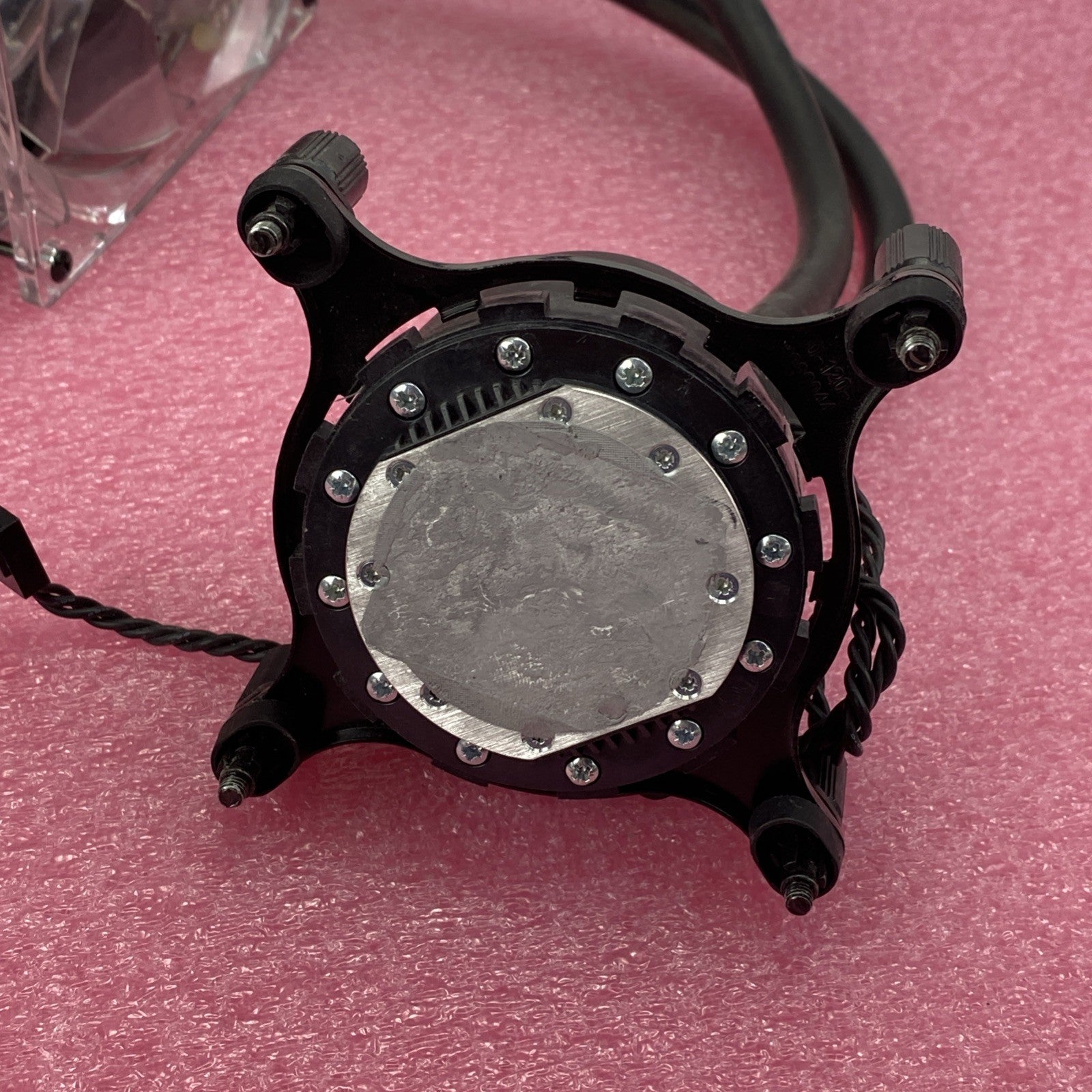 Asetek 233 DC Brushless Fan NJ2025SM CPU Cooler